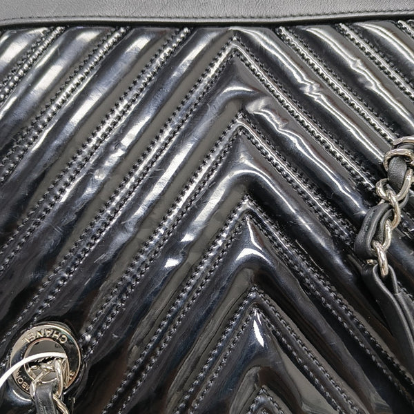 Chevron Calfskin Black