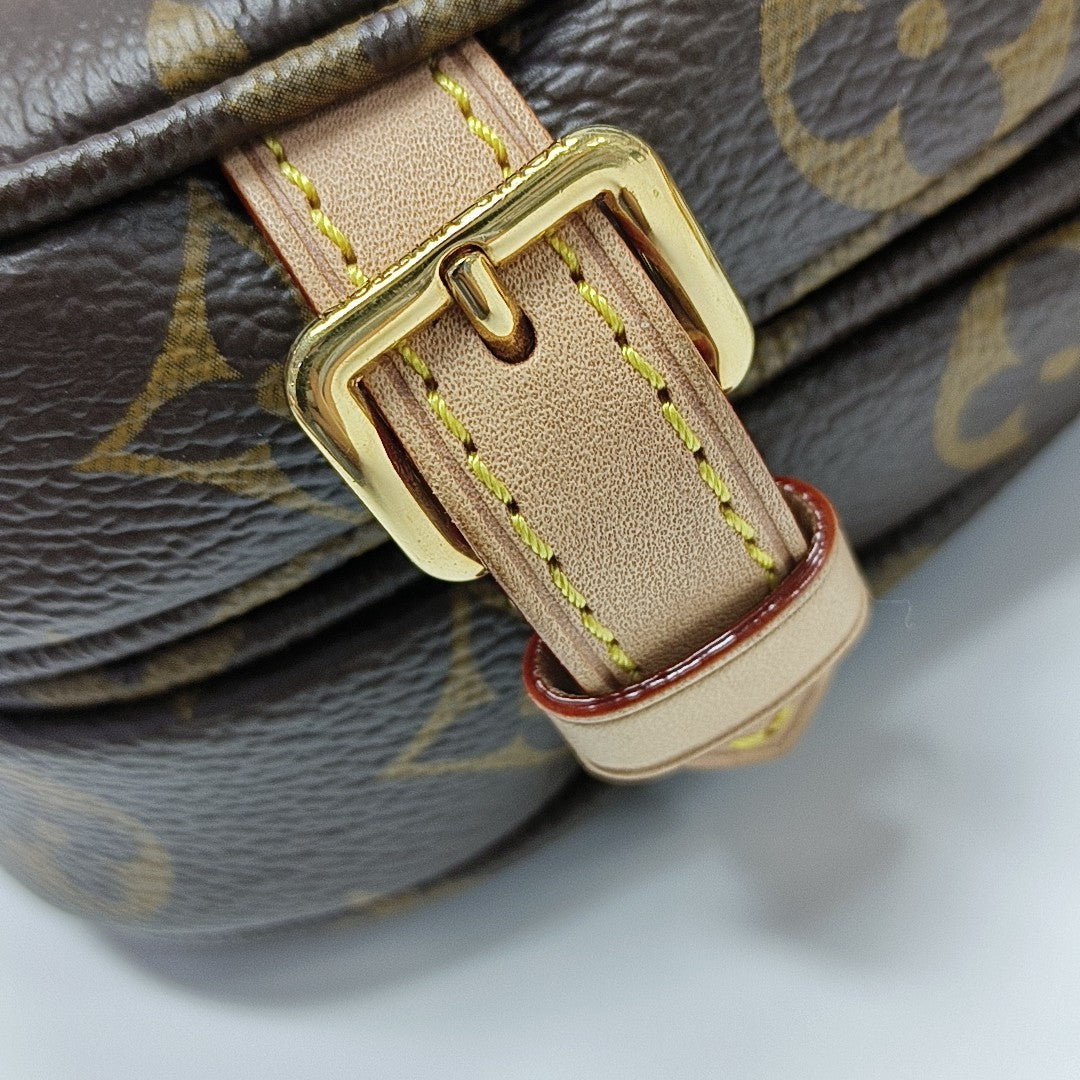 SAUMUR BB Monogram Coated Canvas Brown