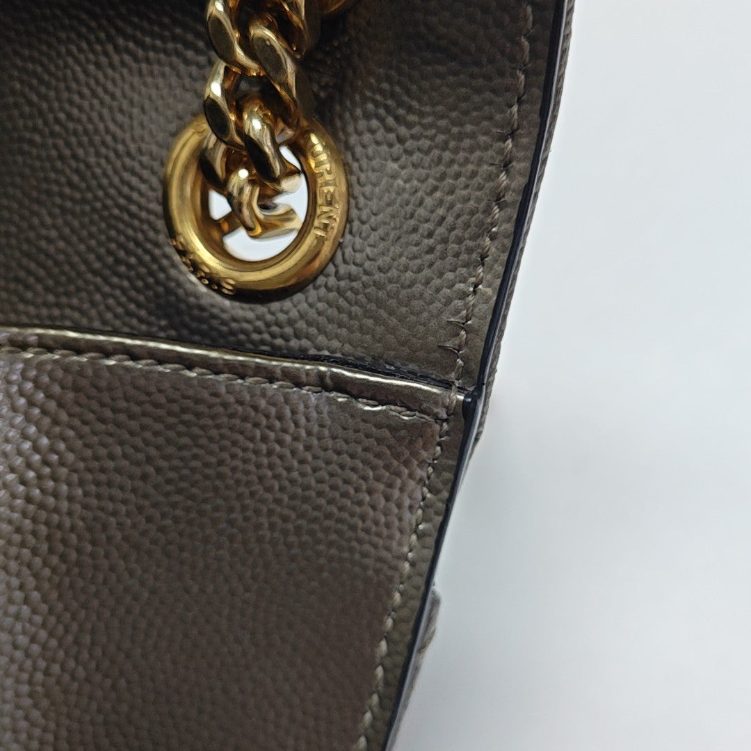 ENVELOPE Medium Chevron Calfskin Beige