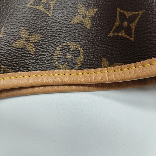 CARRYALL MM Monogram Coated Canvas Brown