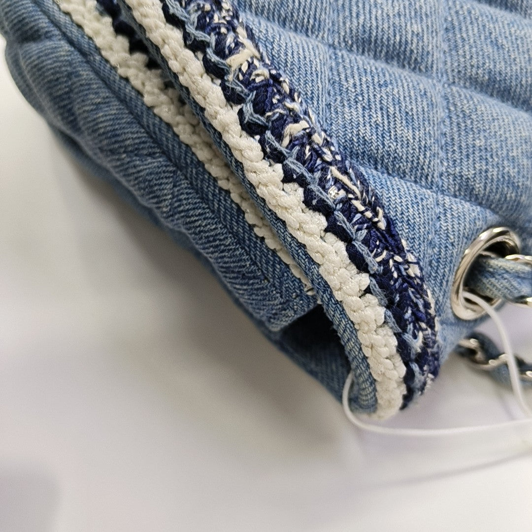 CLASSIC FLAP Small Quilted Denim Blue