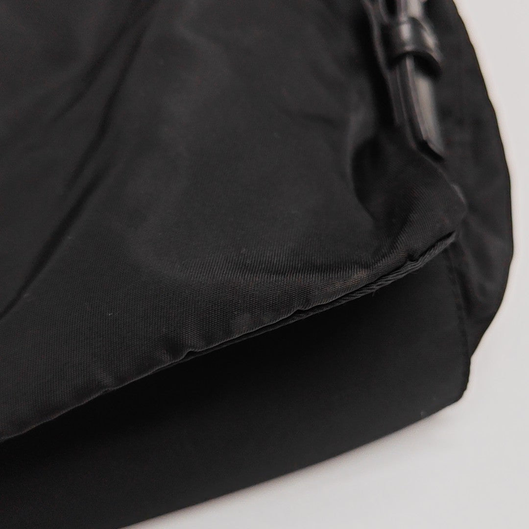 Vela Small Nylon Black