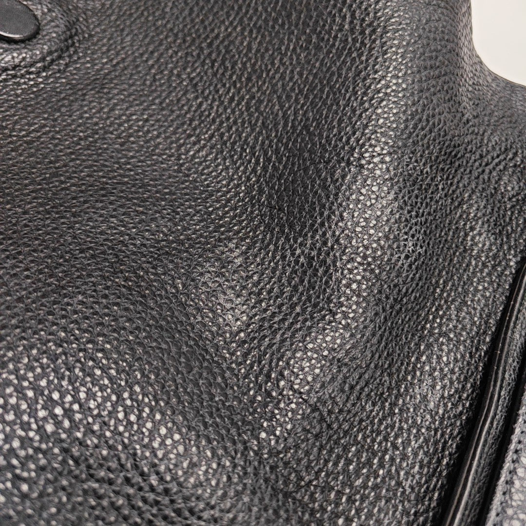 Calfskin Medium Black