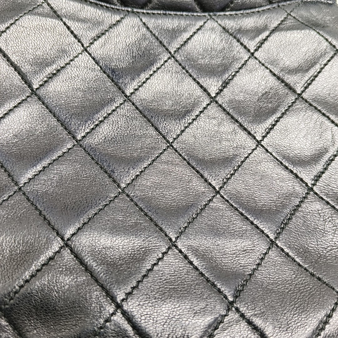 Quilted Calfskin Shoulder Bag Black