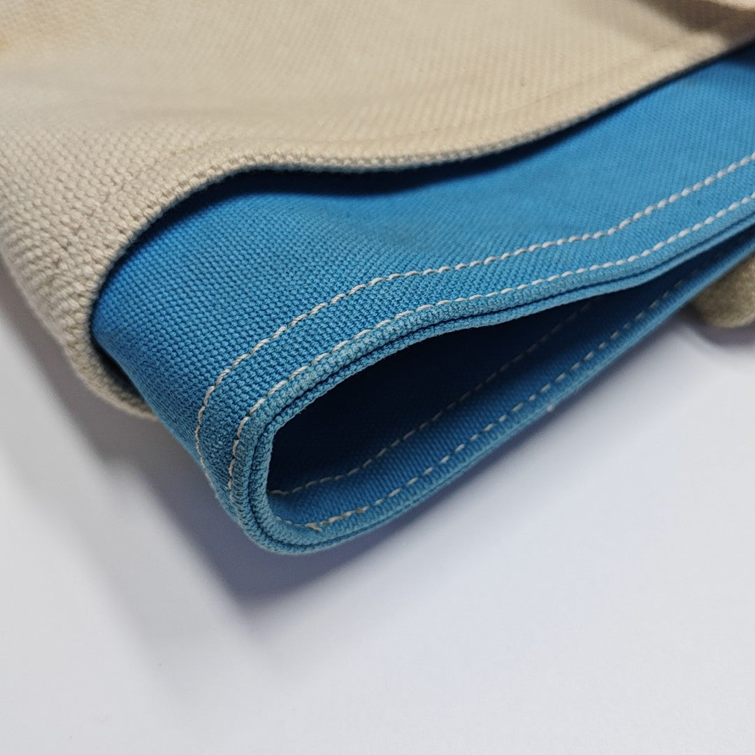 Canvas Blue