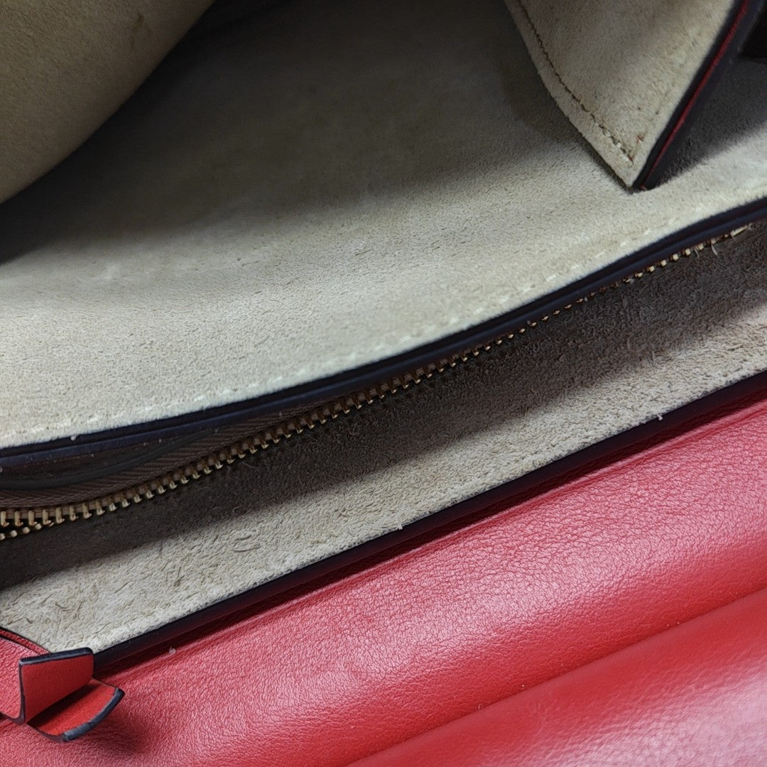 Faye Medium Patent Leather Red