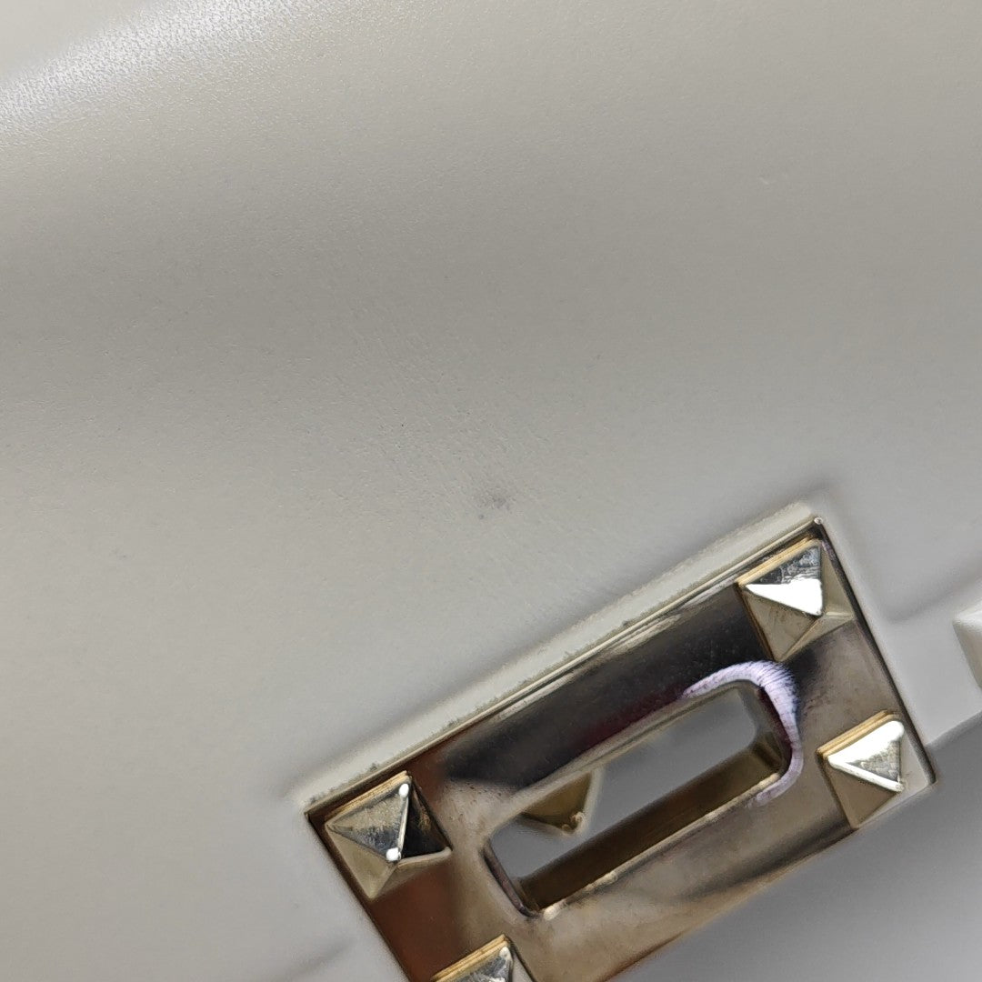 Rockstud Calfskin White