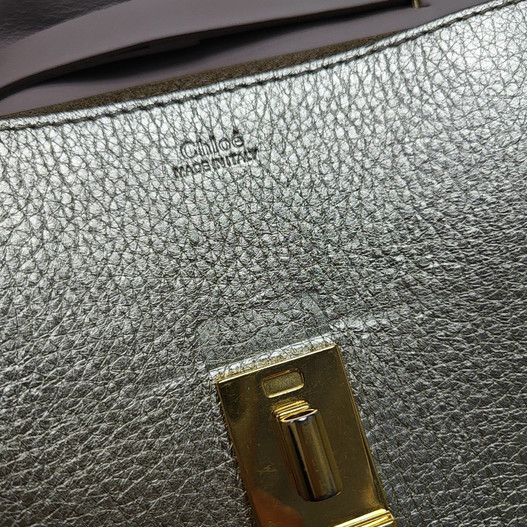 Drew Medium Calfskin Gold