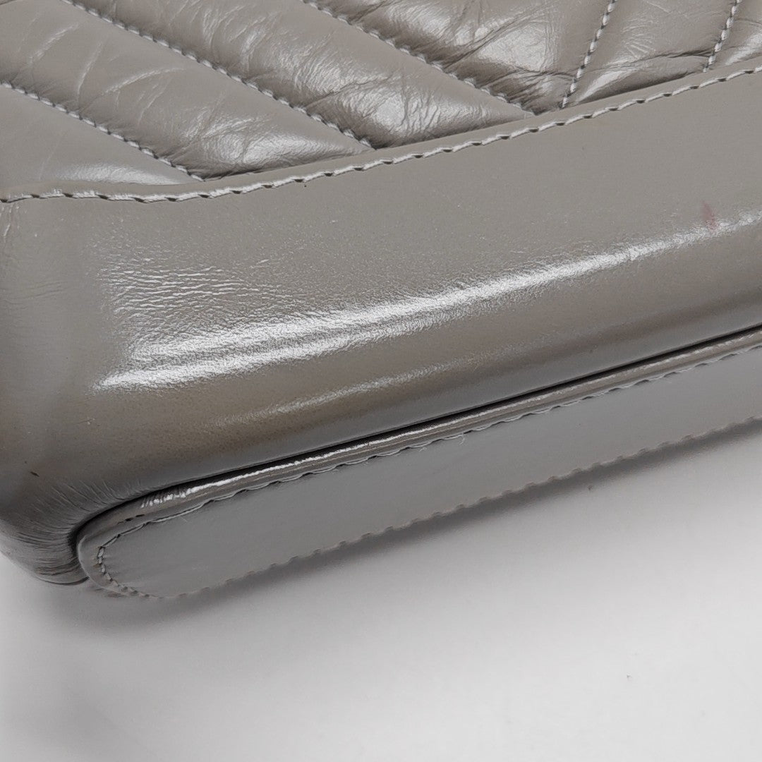 GABRIELLE Small Chevron Calfskin Gray