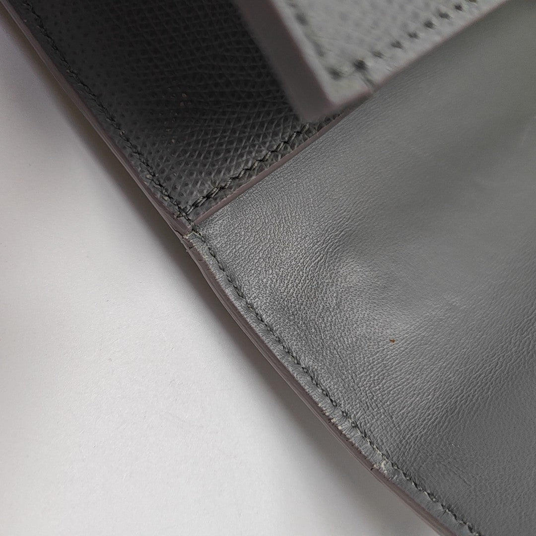 30 Montaigne Calfskin Gray
