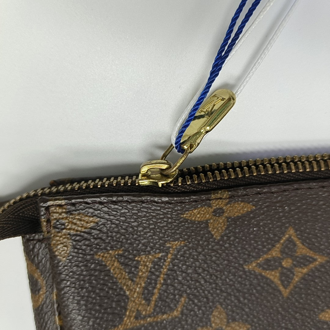 ACCESSOIRES Monogram Coated Canvas Brown