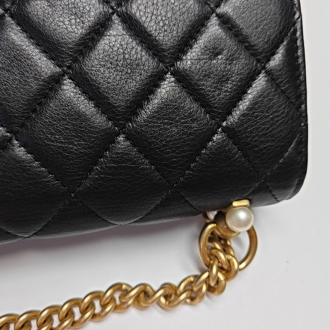 Quilted Calfskin Shoulder Bag Black