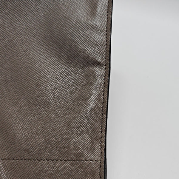 Esplanade Saffiano Calfskin Gray