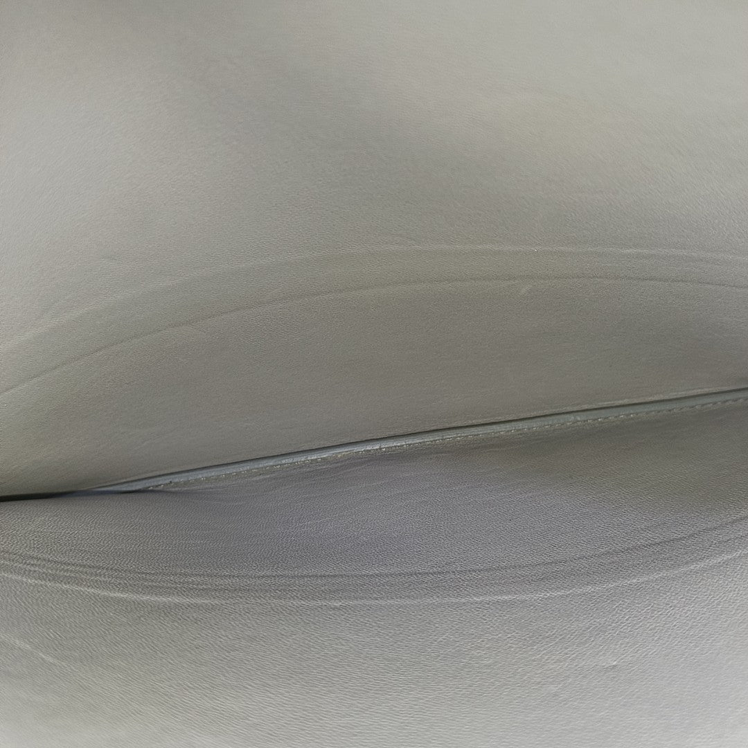 SOLO Calfskin Gray