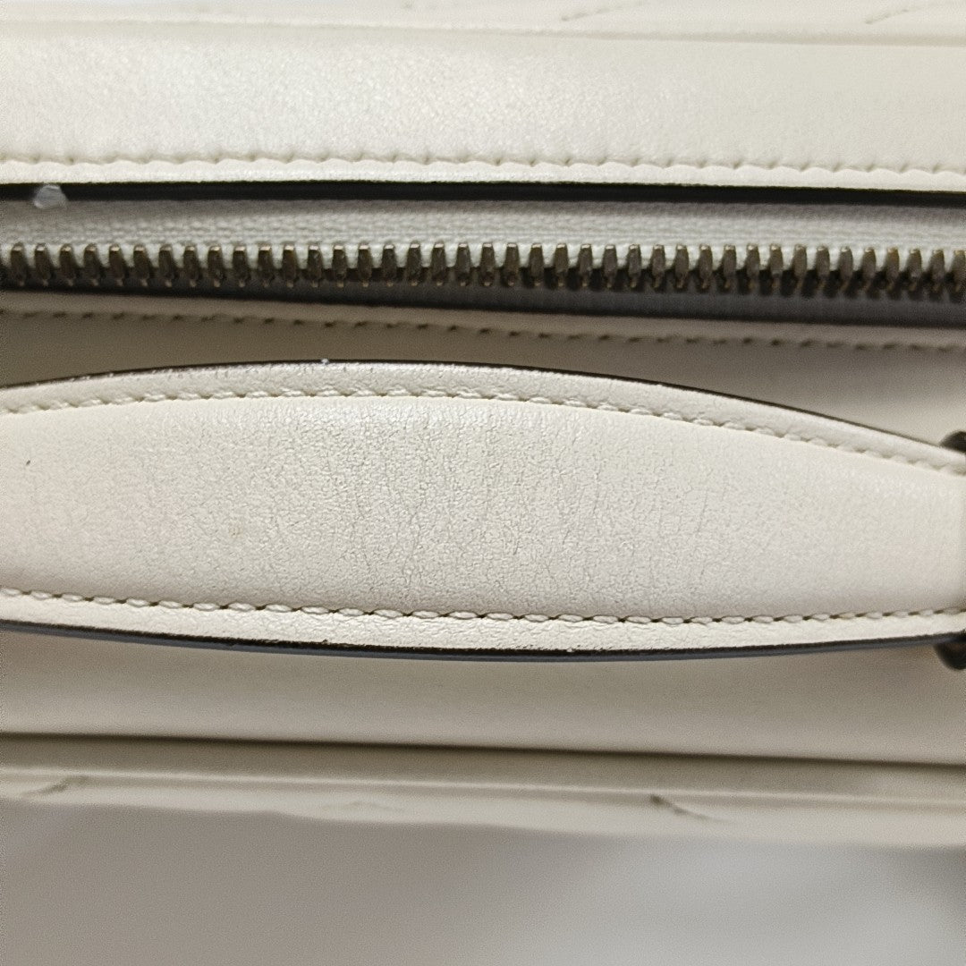 GG Marmont Medium Quilted Calfskin White