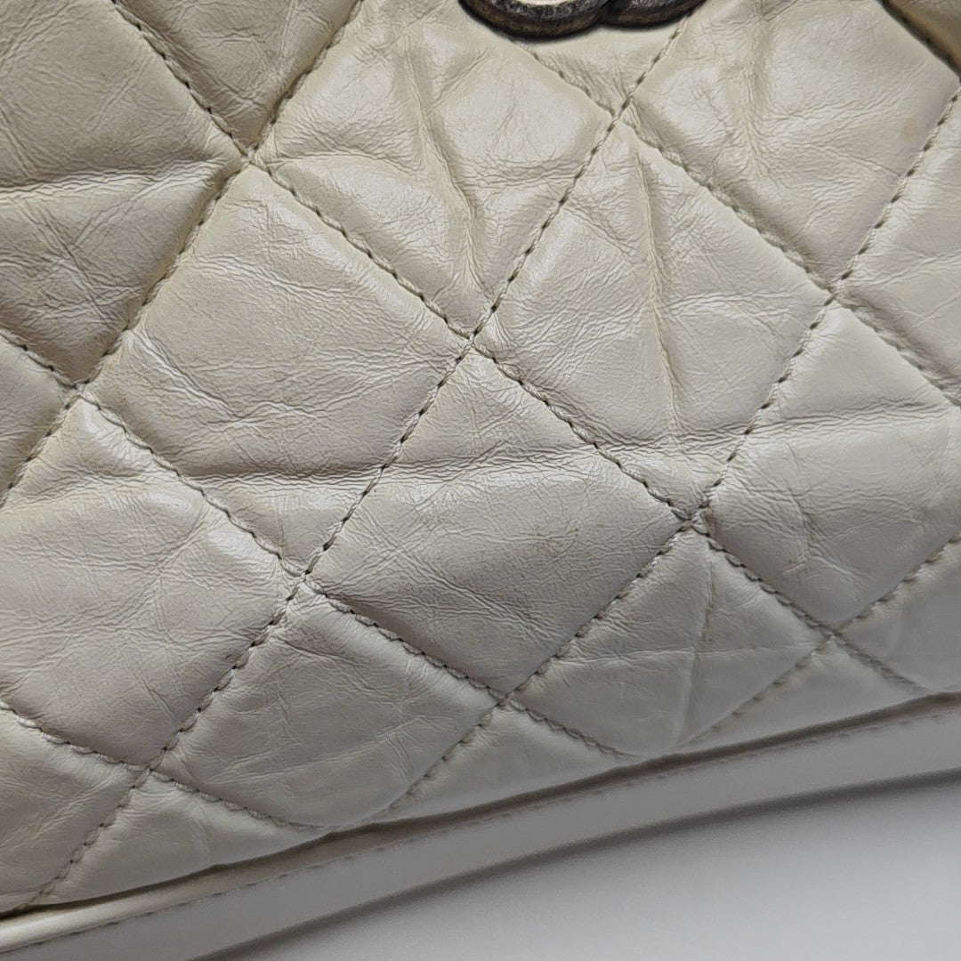 GABRIELLE Small Quilted Calfskin White