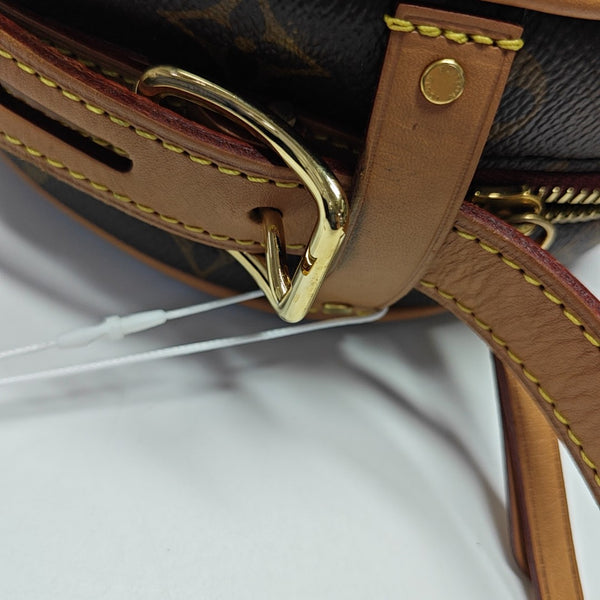 BOITE CHAPEAU PM Monogram Coated Canvas Brown
