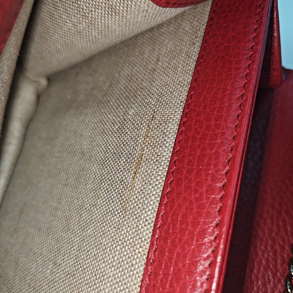Interlocking G Small Calfskin Red