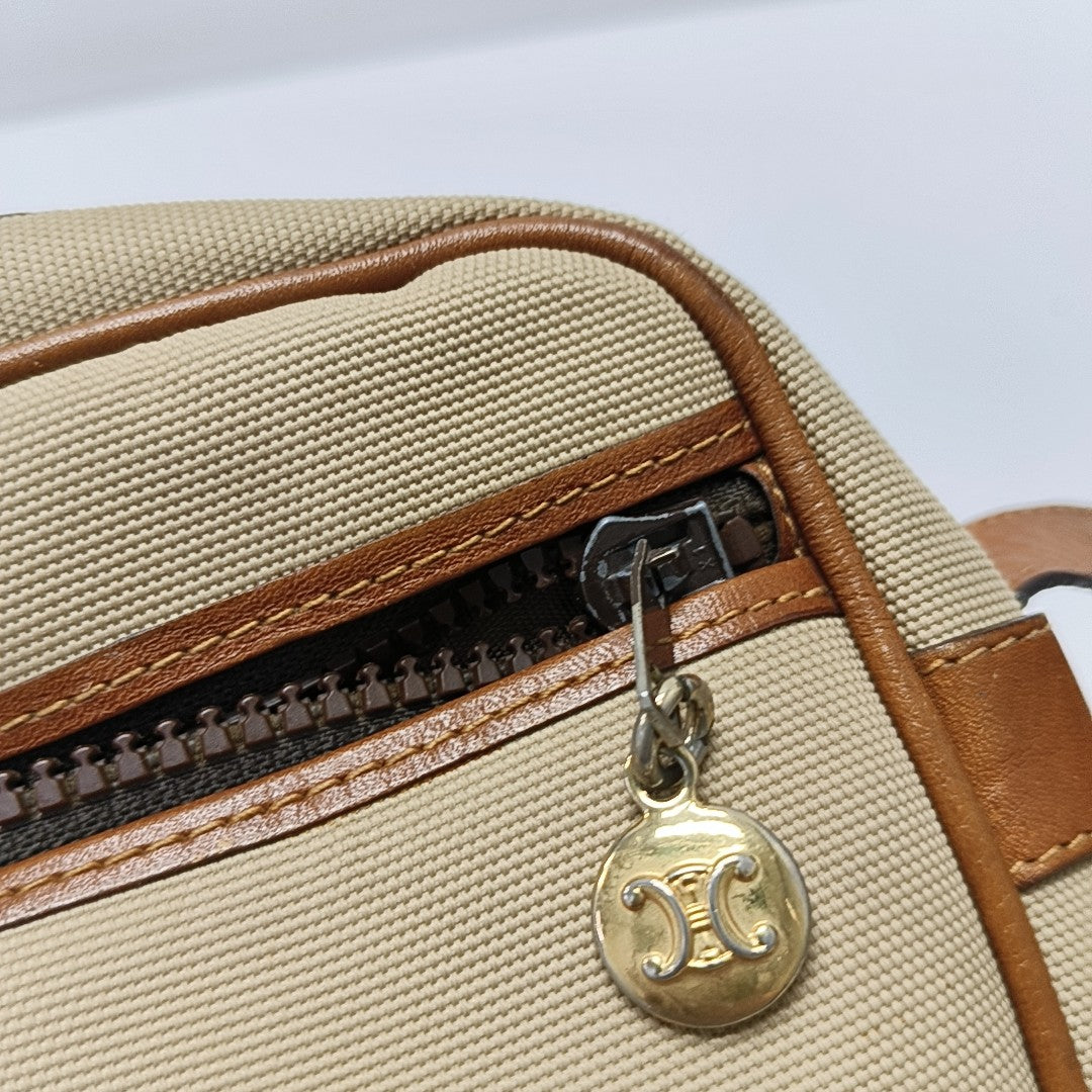 Canvas Beige