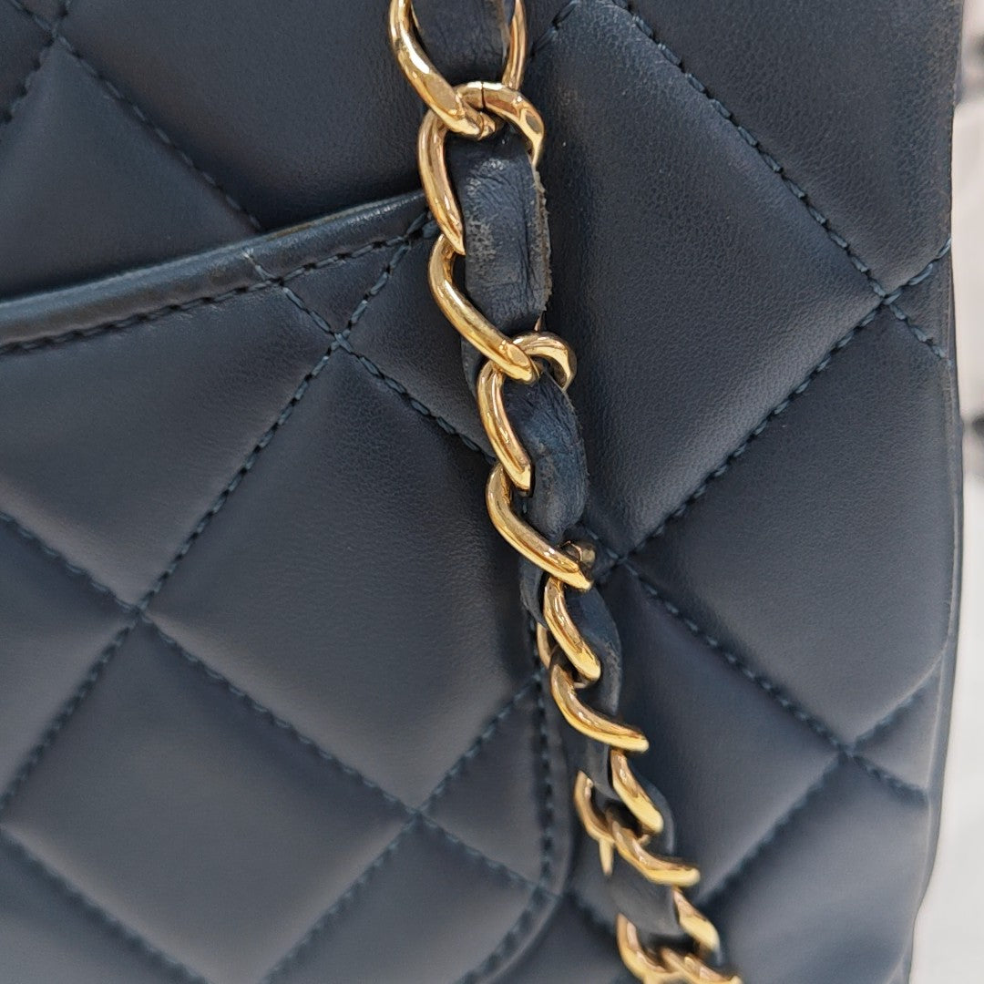 TRENDY CC Small Quilted Lambskin Blue
