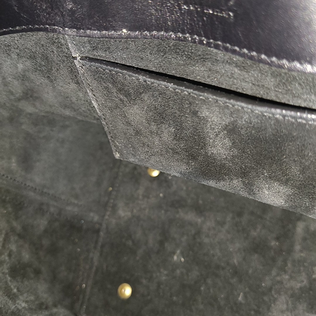 LE 37 Small Calfskin Black