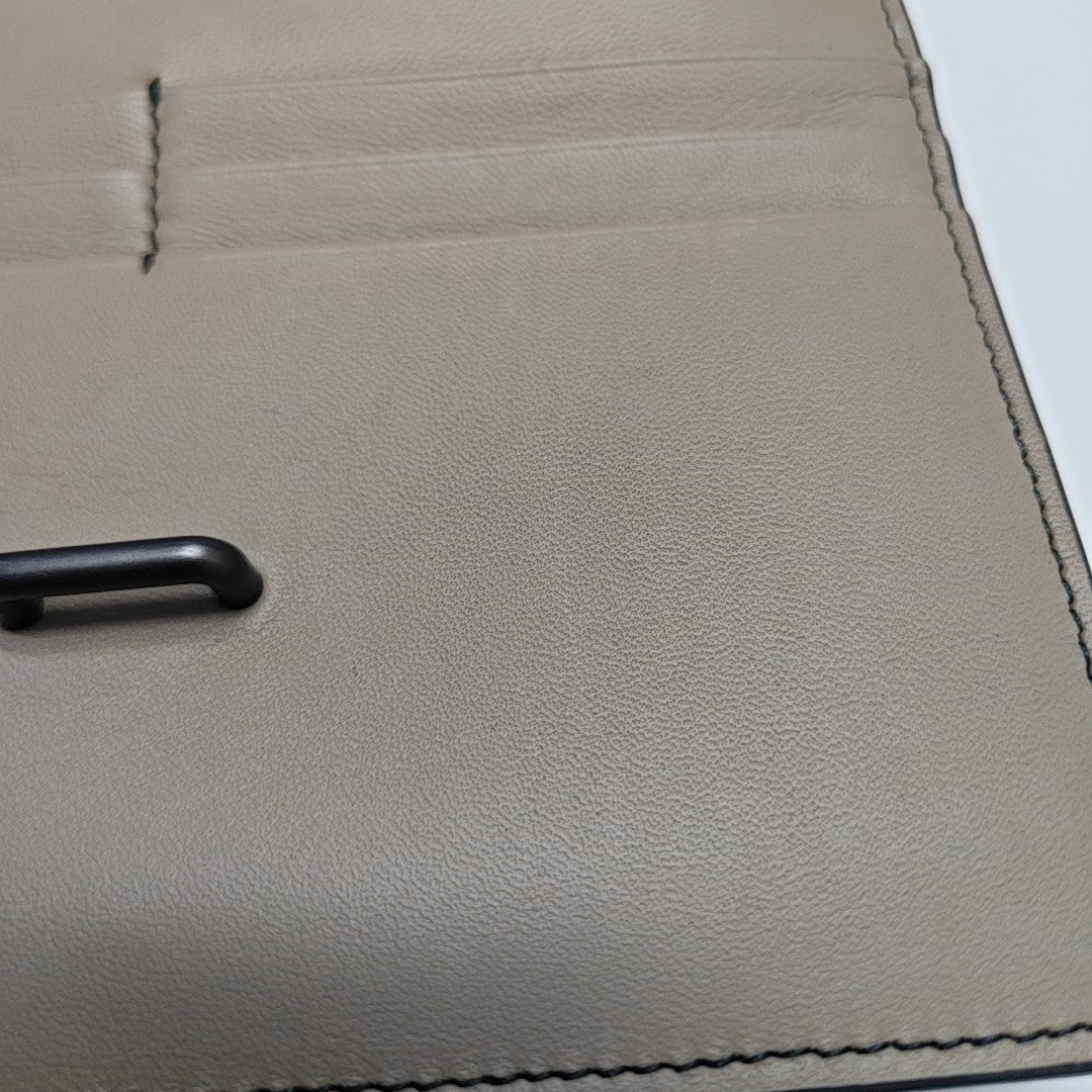 Chain Wallet Lambskin Gray