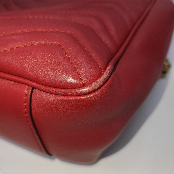 Piel de ternera GG Marmont Roja