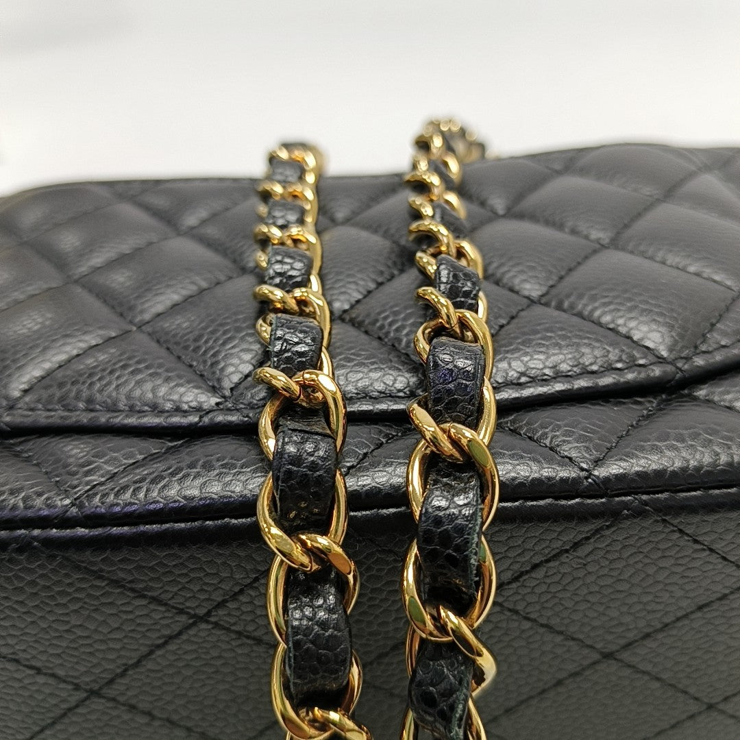 CLASSIC FLAP Small Quilted Grained Calfskin Black