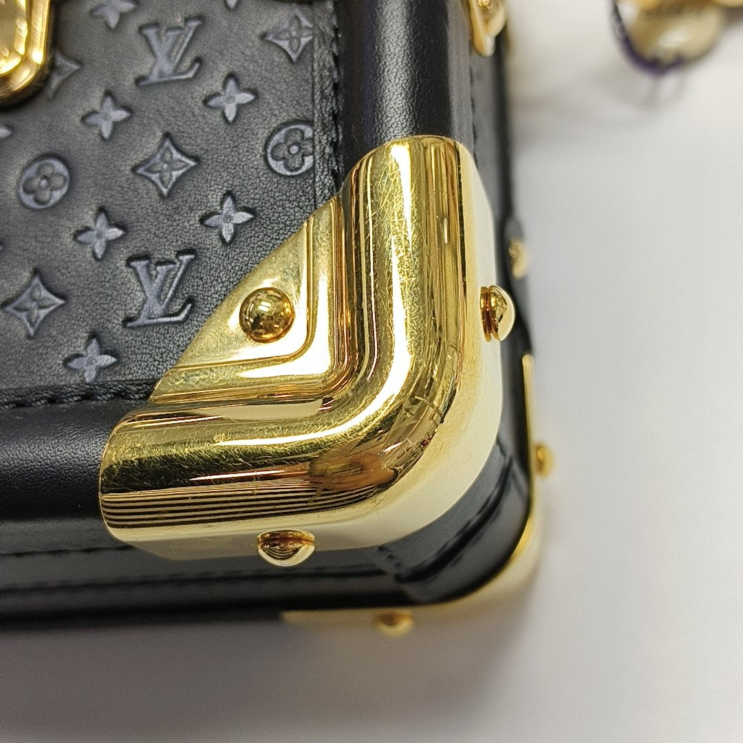 PETITE MALLE Calfskin Black