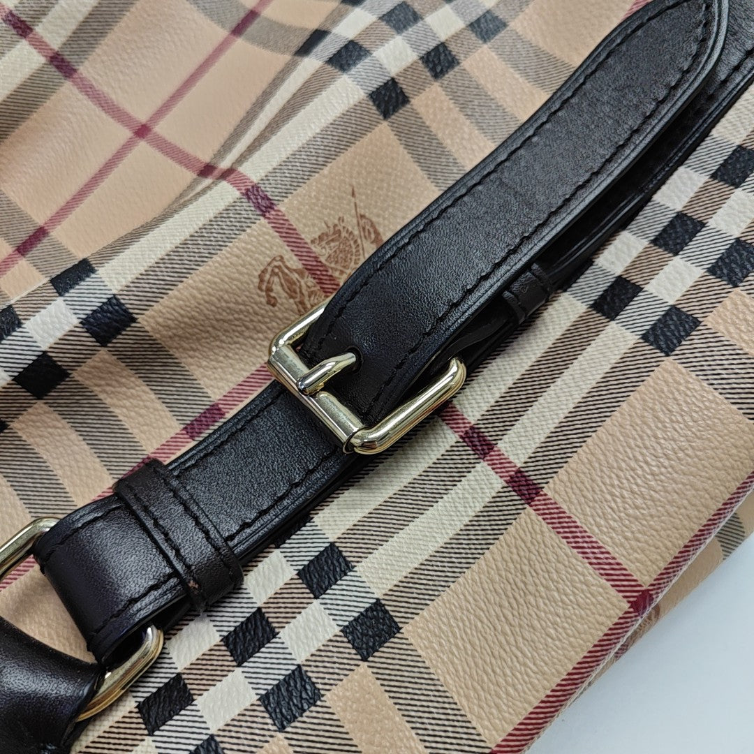 Northfield Coated Canvas Beige