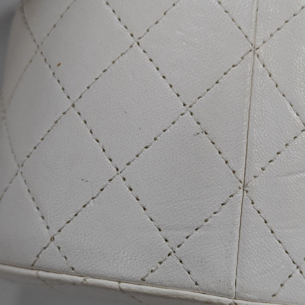 Round Vanity Medium Quilted Lambskin White
