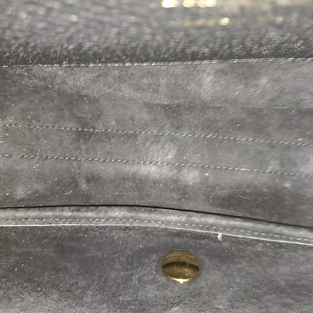 Authenticated pre-owned  Bobby Large Calfskin Black - Shoulder Bag at Looply