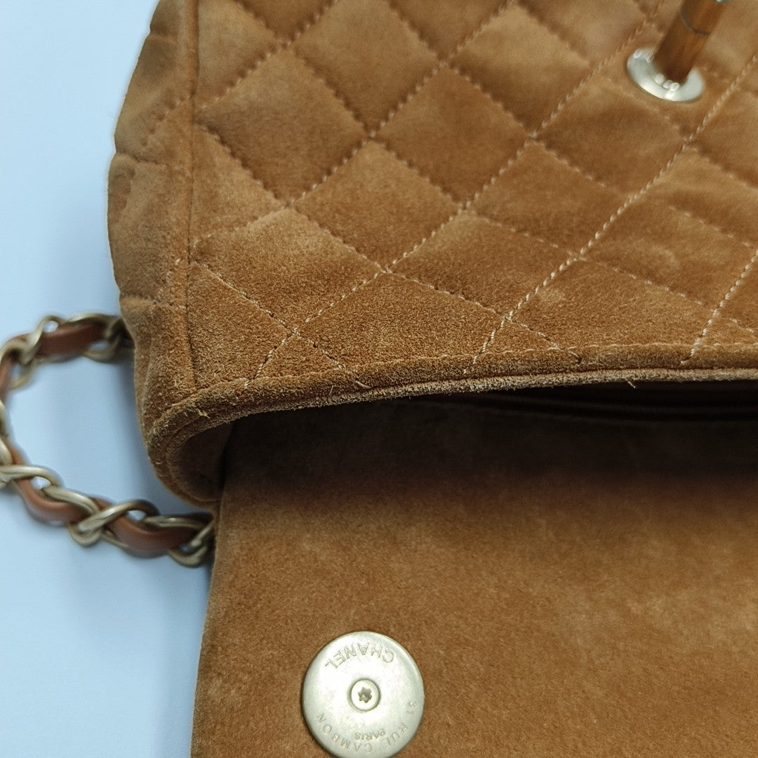 CLASSIC FLAP Mini Quilted Calfskin Beige