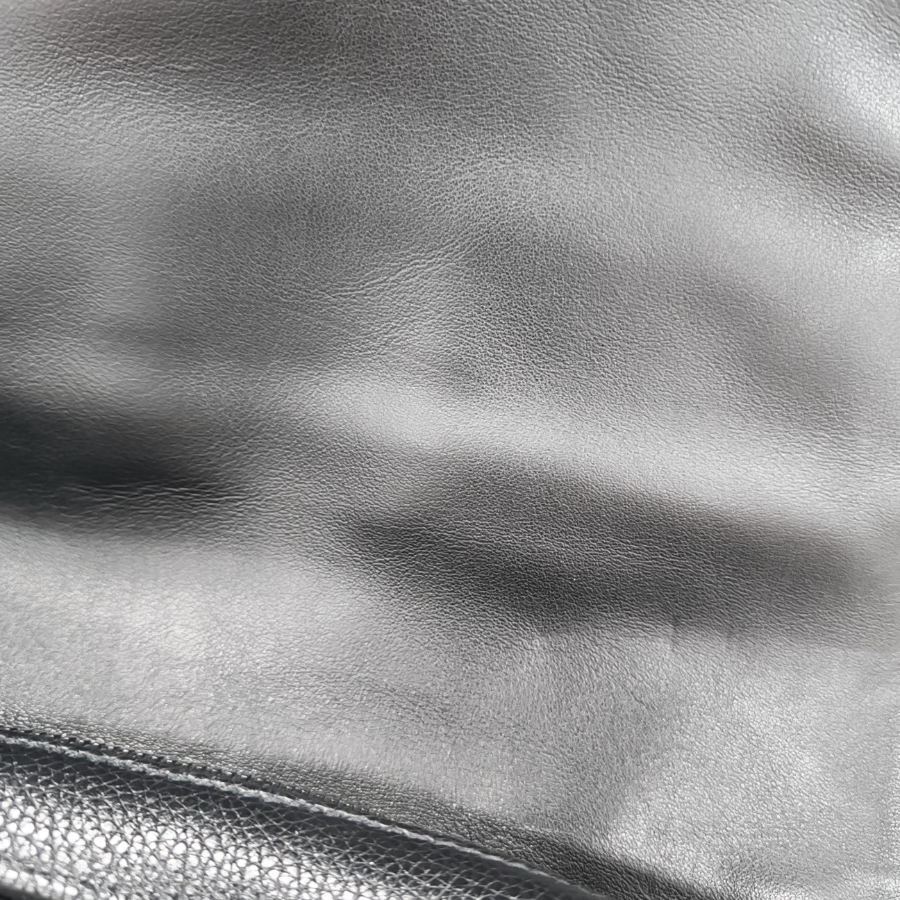 Calfskin Tote Bag Black