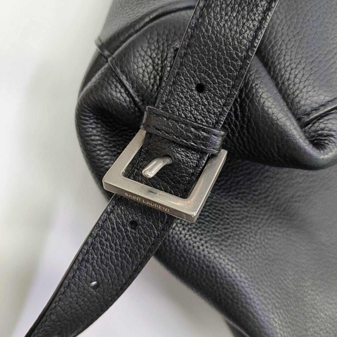 SAC DE JOUR Calfskin Black