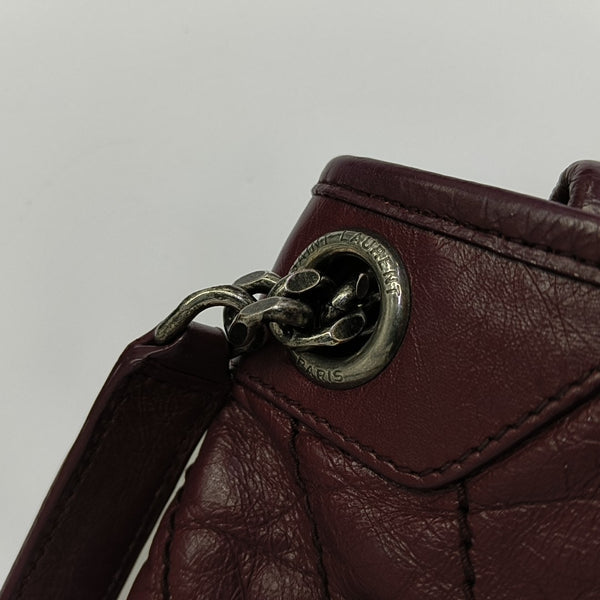 NIKI Medium Chevron Calfskin Red