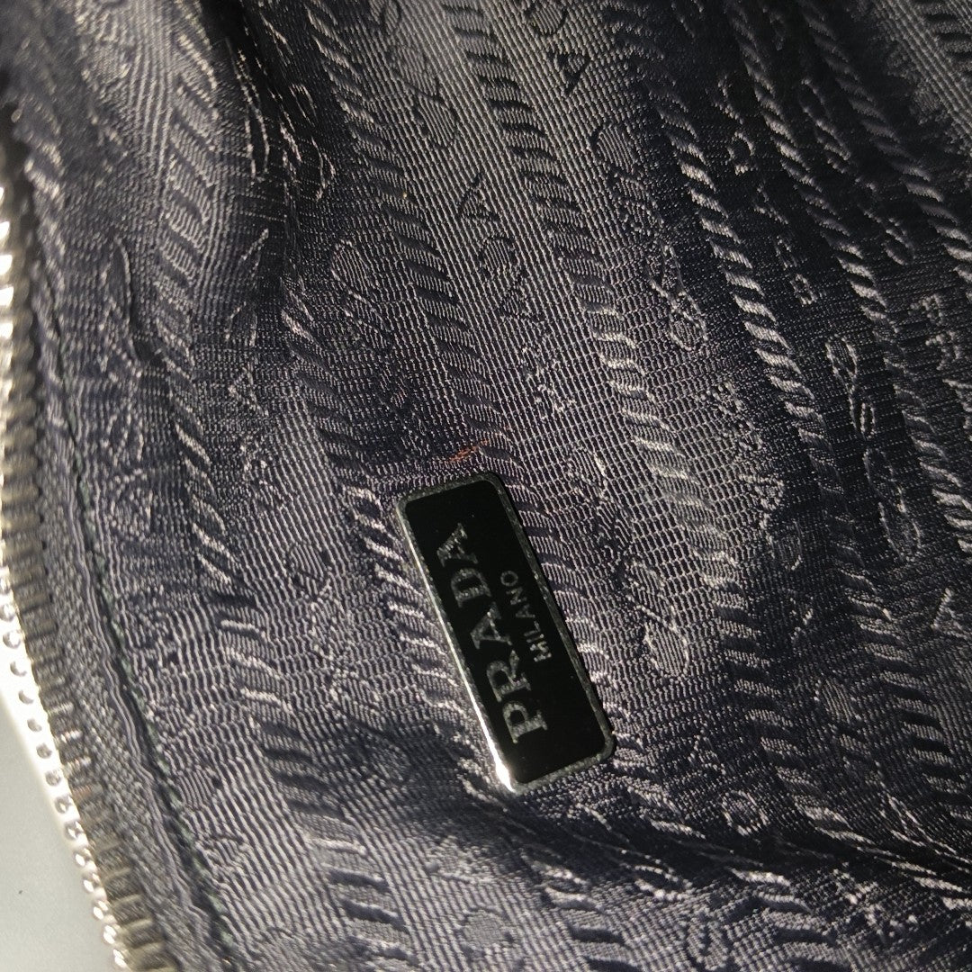Re-Edition2005 Nylon Black