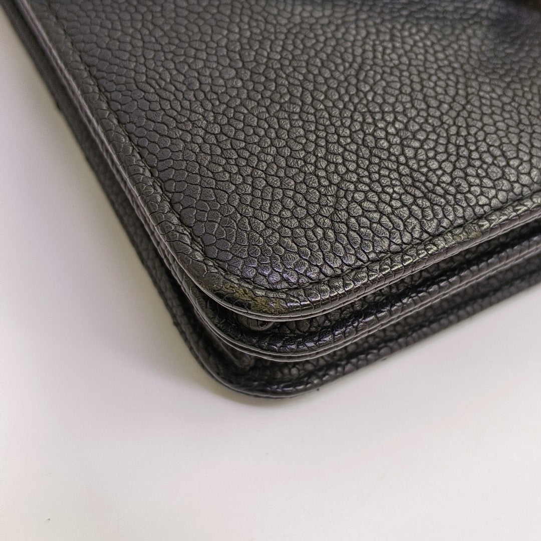 THREAD AROUND Quilted Grained Calfskin Blue