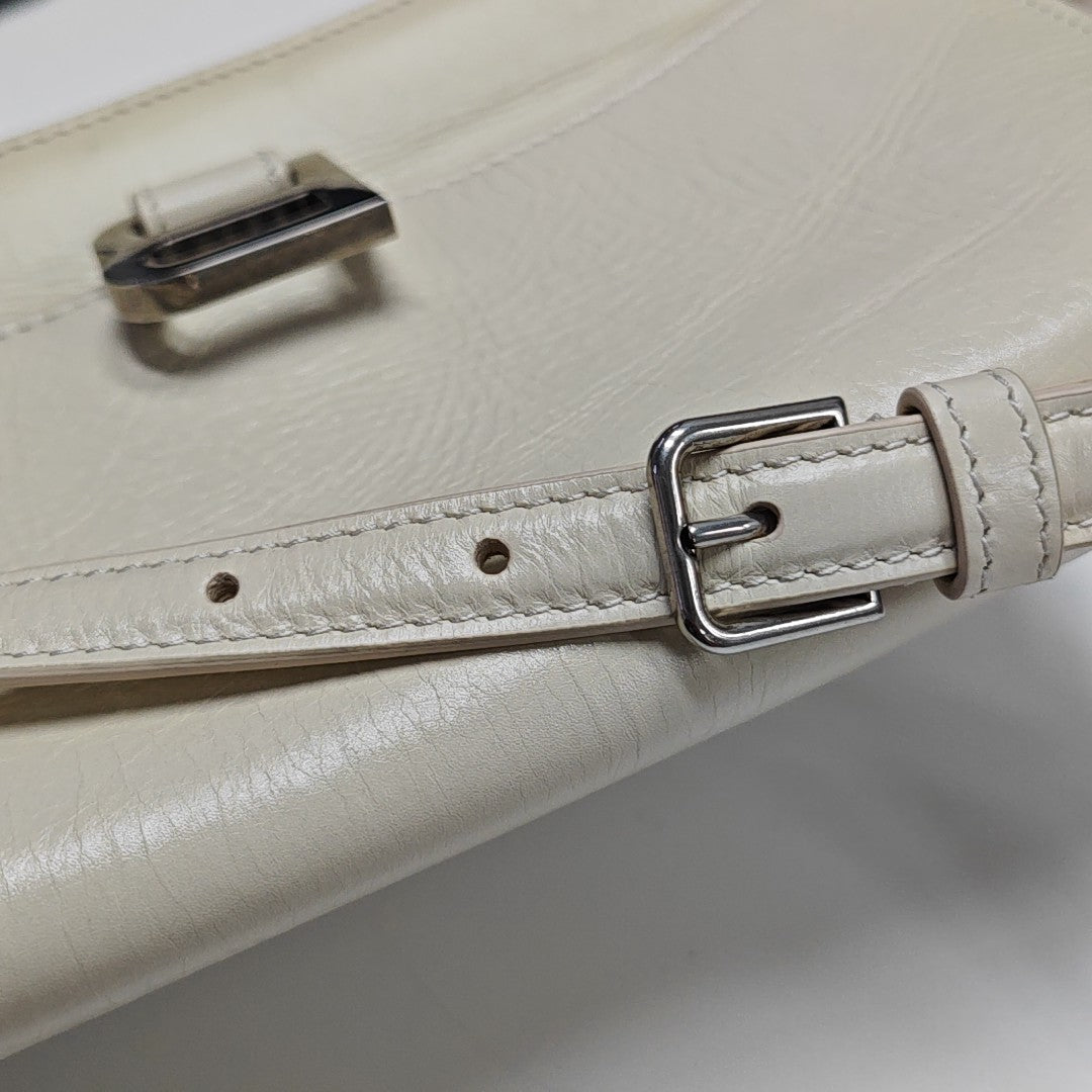 Crush Small Calfskin Beige