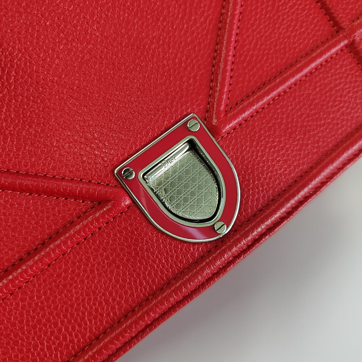 Diorama Small Cannage Calfskin Red
