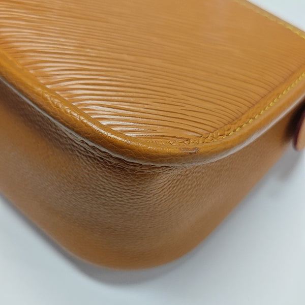 BUCI Epi Brown