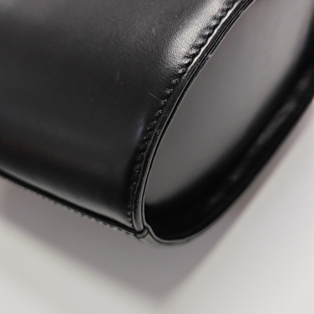 Vara Small Calfskin Black