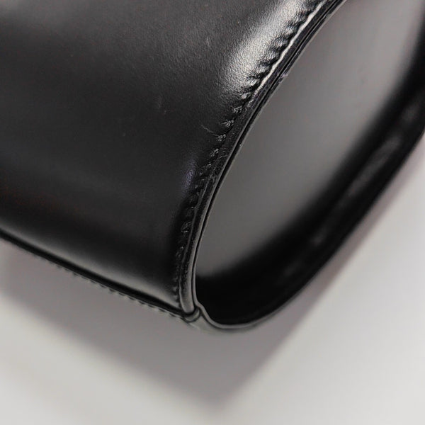 Vara Small Calfskin Black