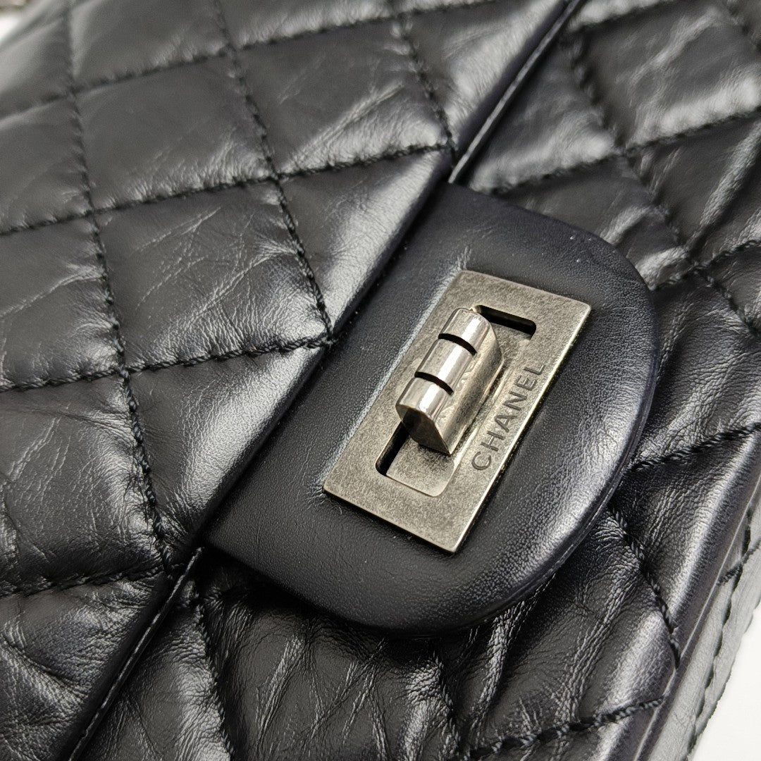 2.55 225 (small) Quilted Calfskin Black