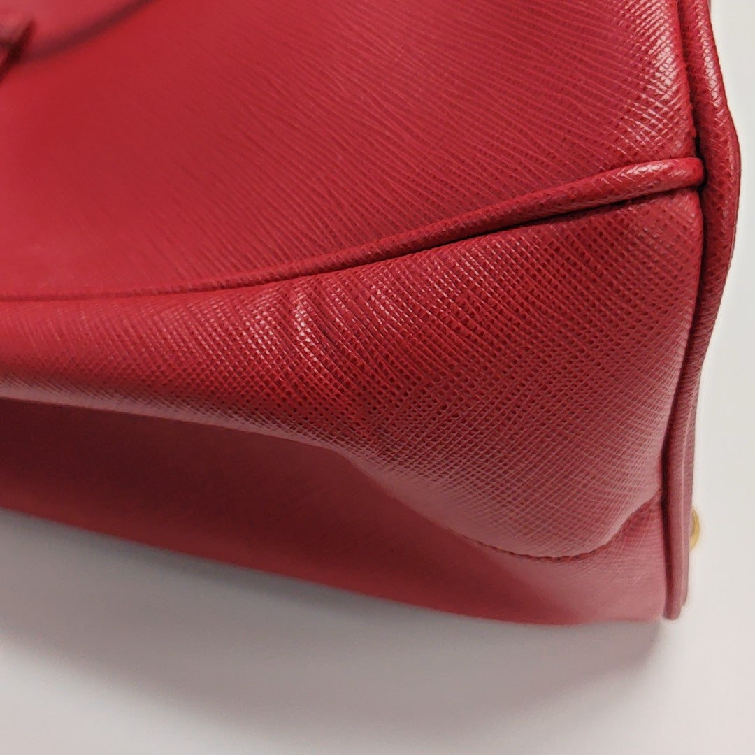 Galleria Large Saffiano Calfskin Red