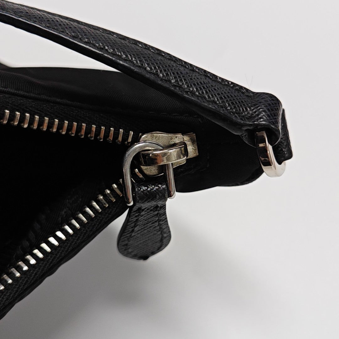 Re-Edition2005 Mini Nylon Black