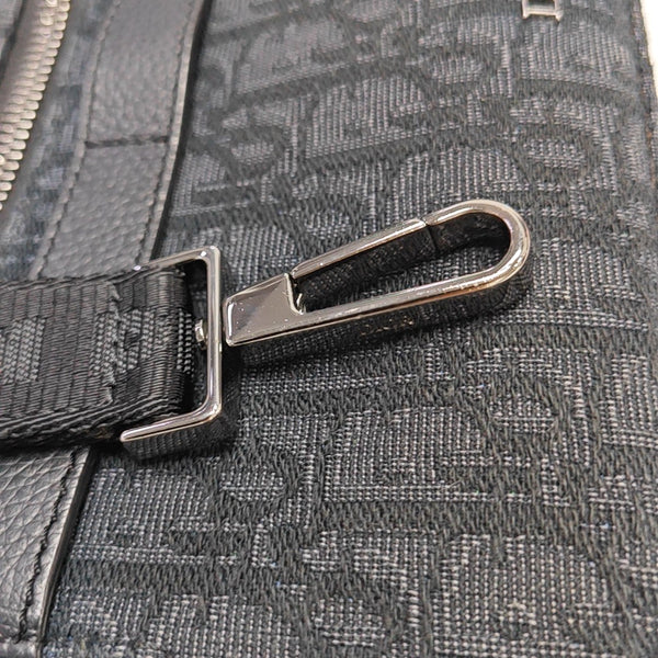 Safari Oblique Canvas Black