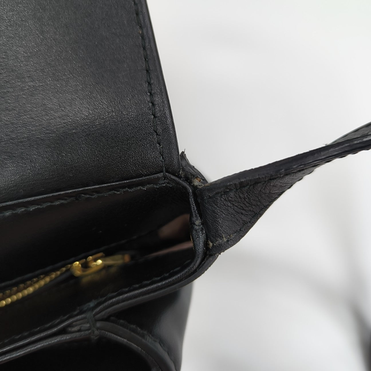 Arli Small Calfskin Black