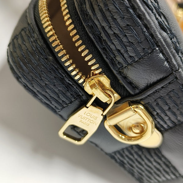 TROCA PM Lambskin Black