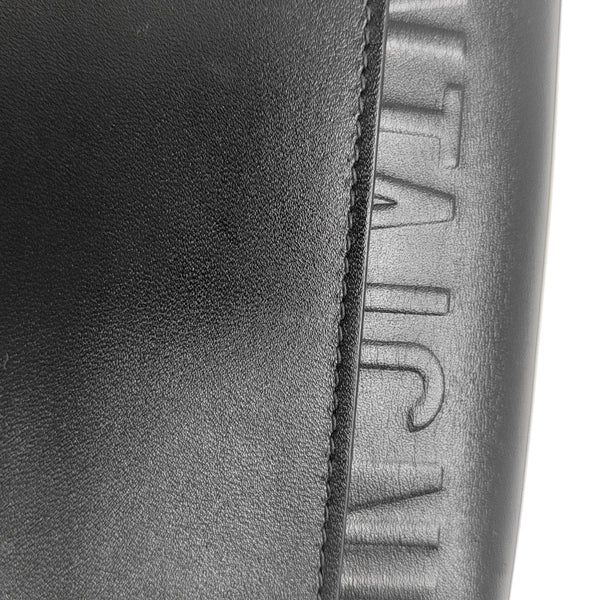 Authenticated pre-owned  Bobby Calfskin Black - Shoulder Bag at Looply